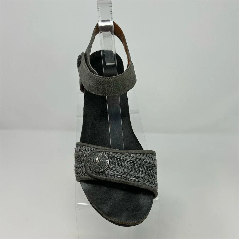 Taos Footwear spiral shipping